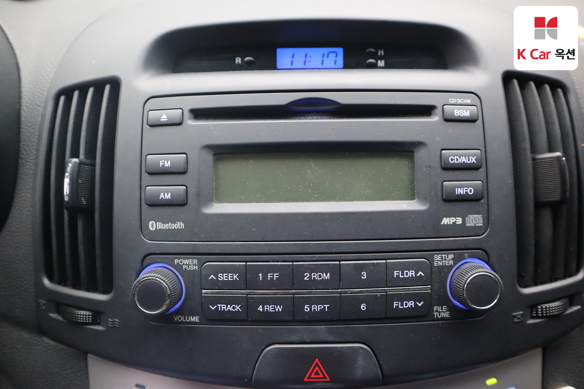 Hyundai Elantra 2010 - Image 13