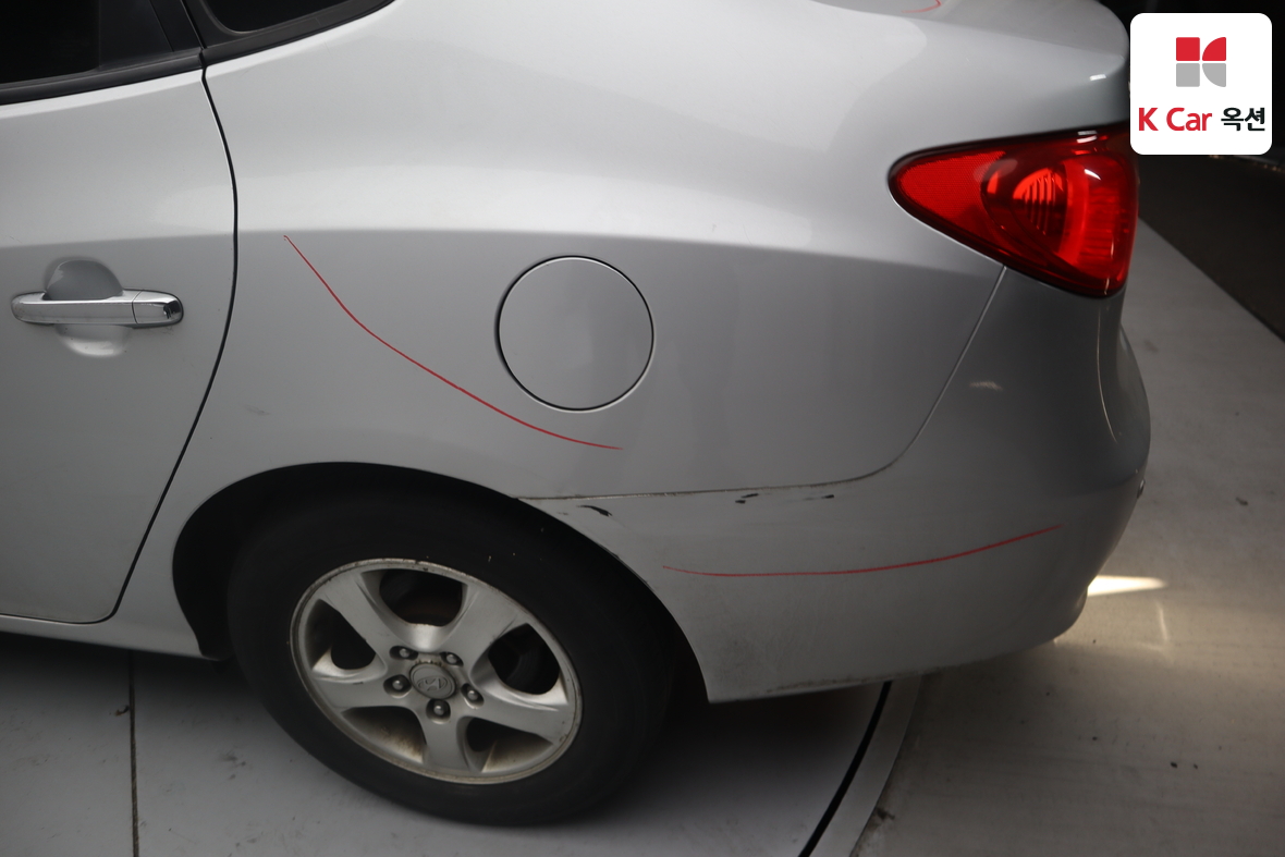 Hyundai Elantra 2010 - Image 45