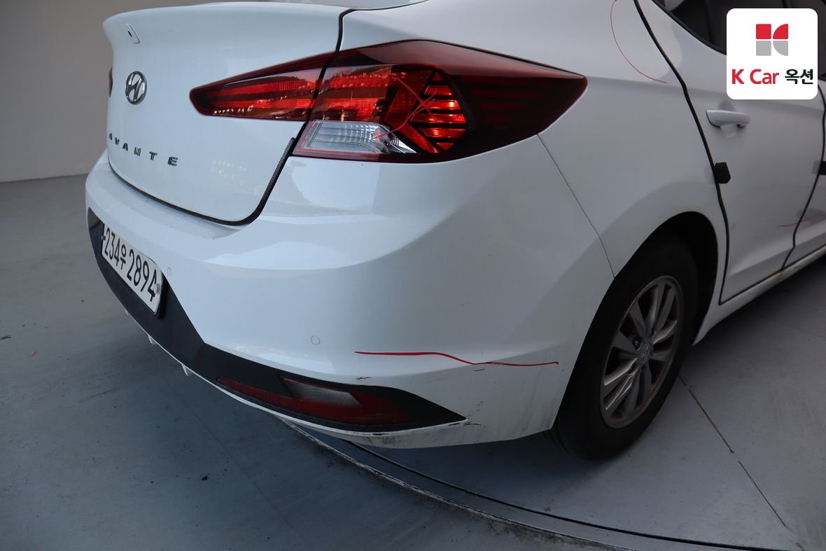 Hyundai Elantra 2019 - Image 43