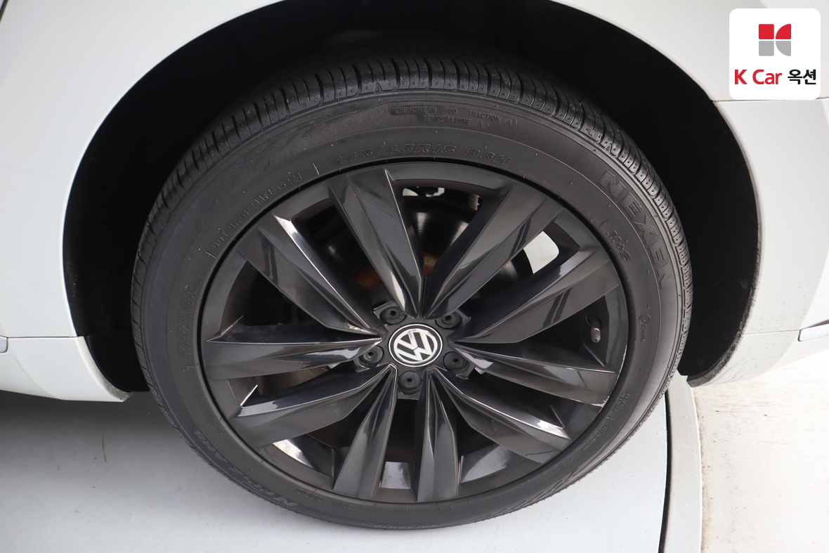 VOLKSWAGEN 아테온 - 51