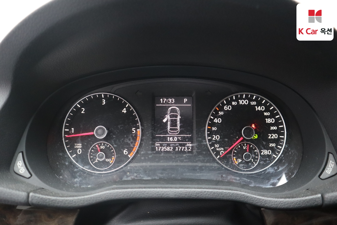 Volkswagen Passat 2015 - Image 5