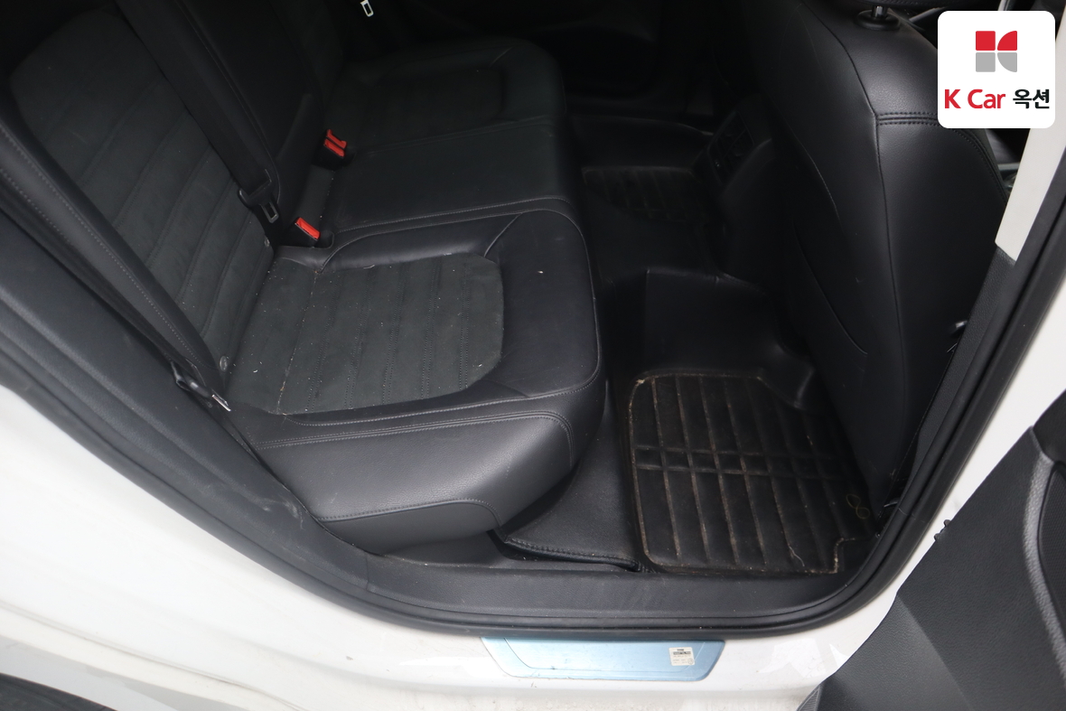Volkswagen Passat 2015 - Image 29