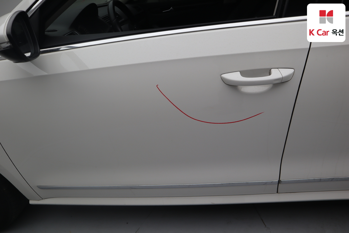 Volkswagen Passat 2015 - Image 44