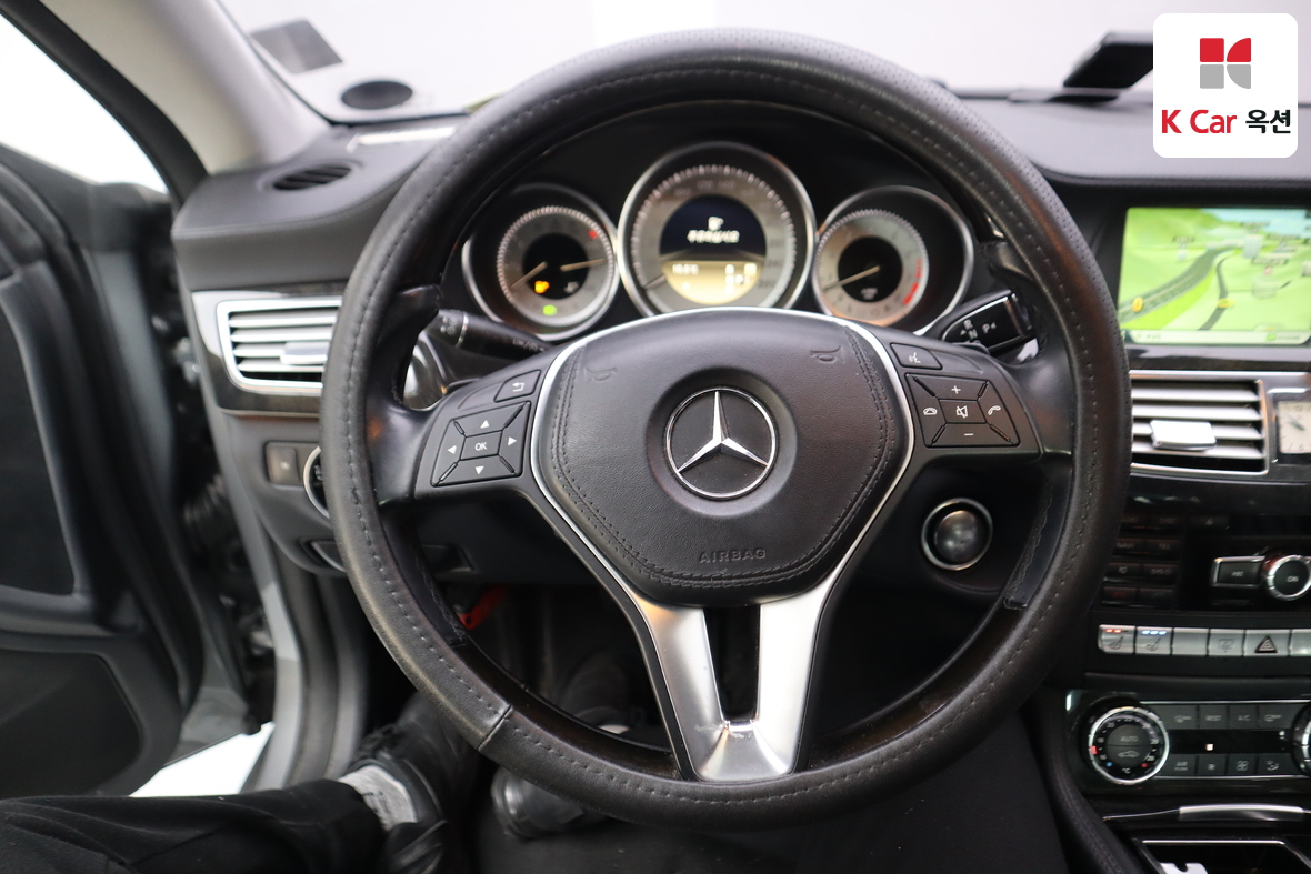مرسيدس بنز CLS - 10