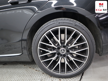 2022 - mercedes-benz s580l