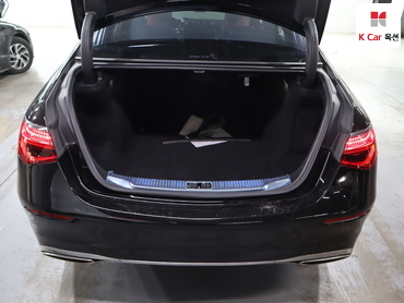 2022 - mercedes-benz s580l