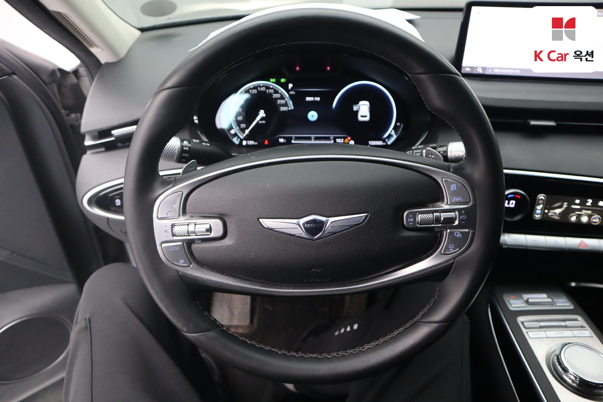 Genesis GV70 2021 - Image 10