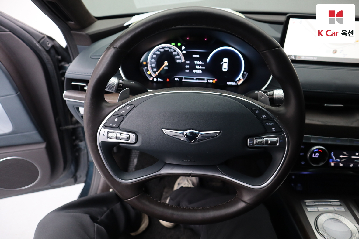 جينيسيس G80 2021 - صورة 10