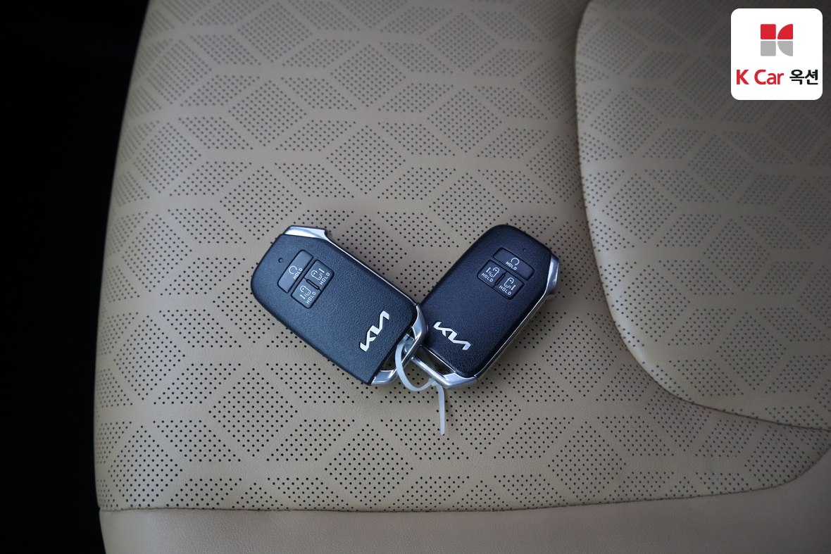 Kia Carnival 2023 - Image 18