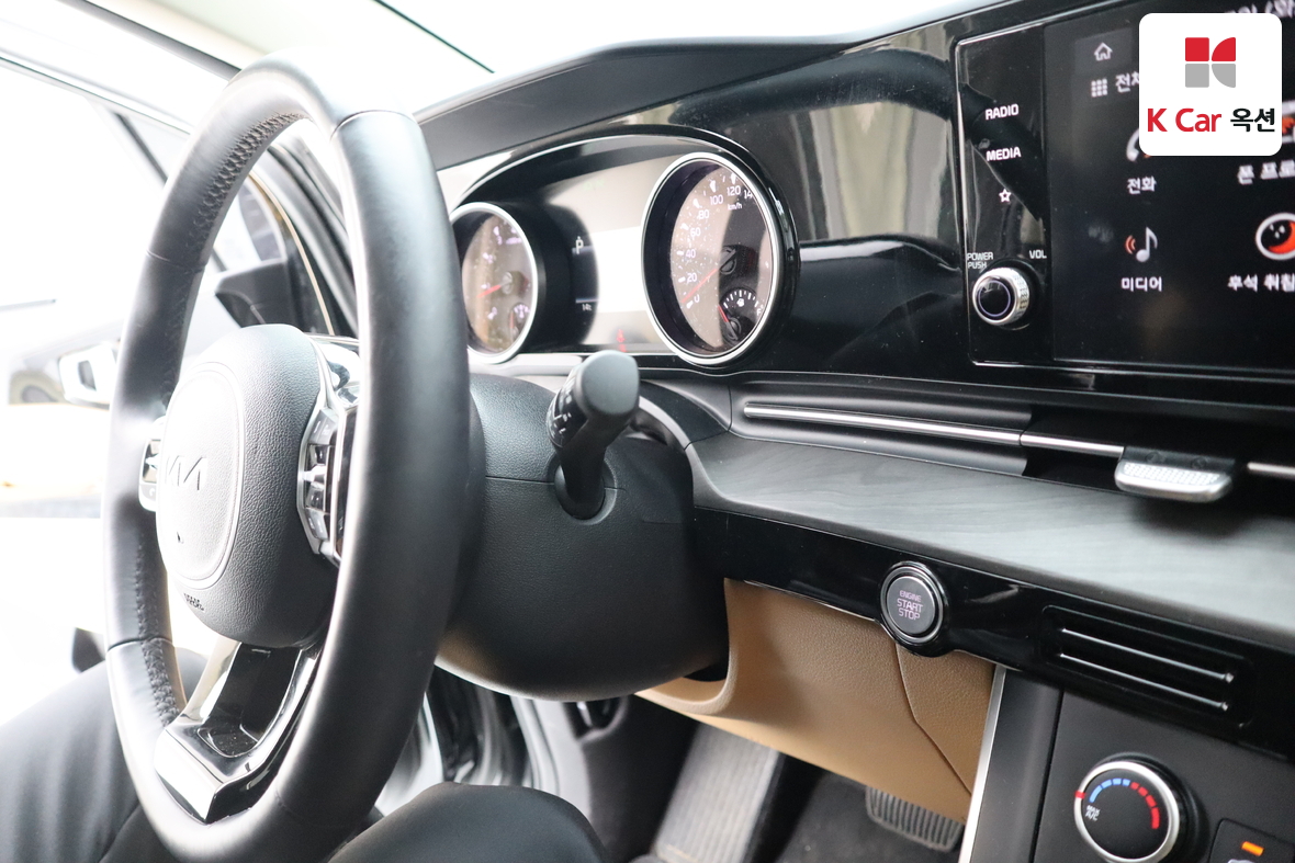 Kia Carnival 2023 - Image 11