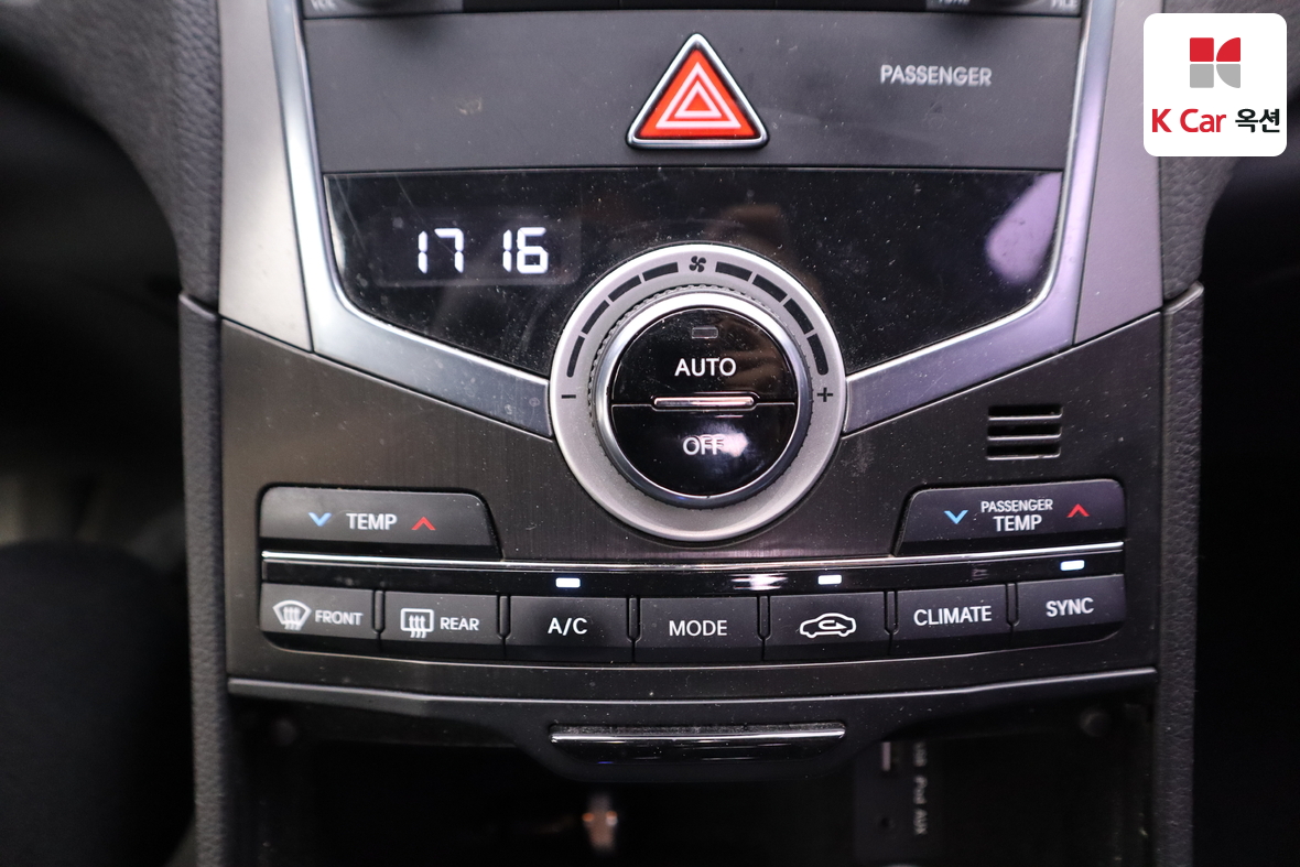 Hyundai AZERA 2016 - Image 15