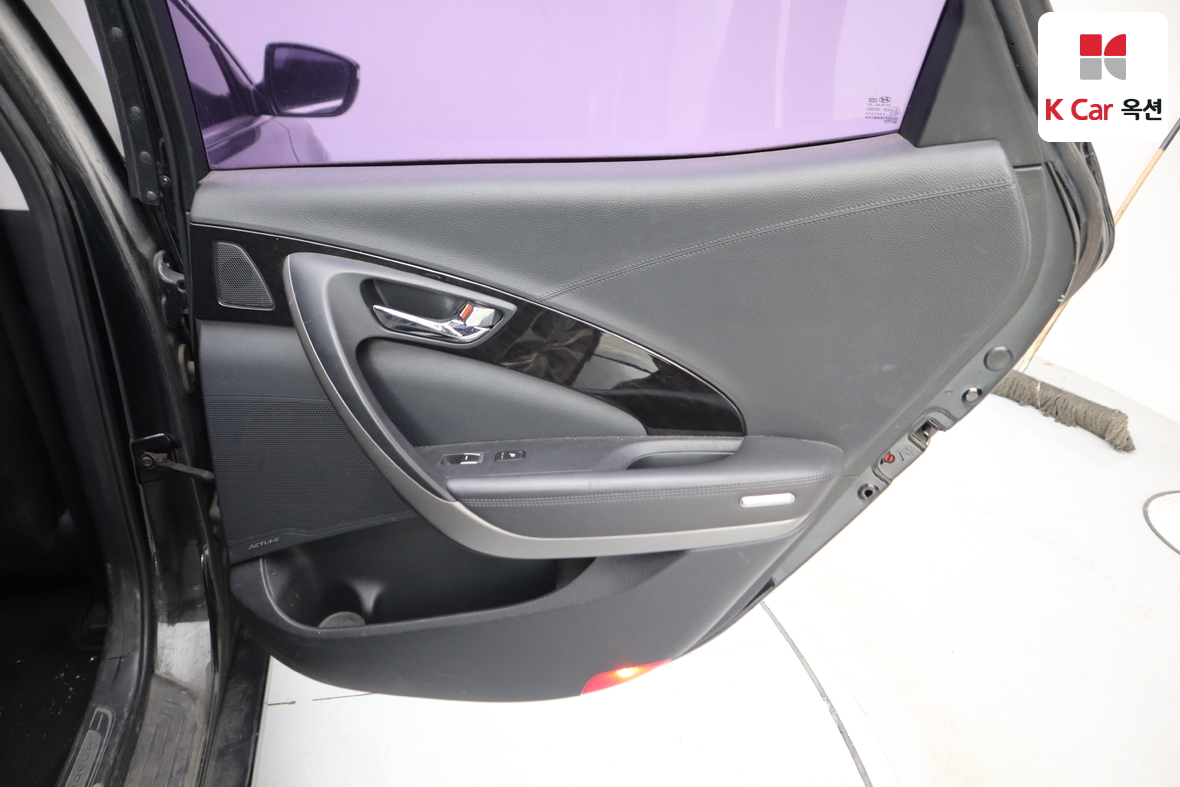 Hyundai AZERA 2016 - Image 25