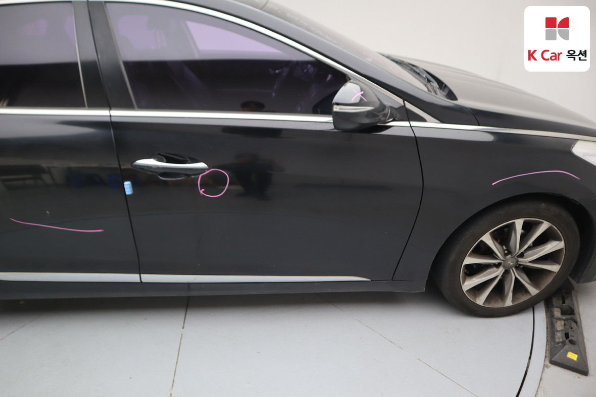Hyundai AZERA 2016 - Image 41