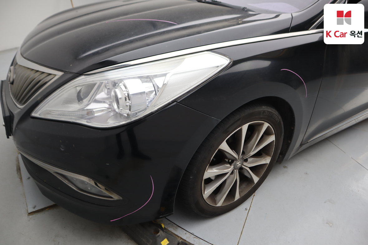 Hyundai AZERA 2016 - Image 35