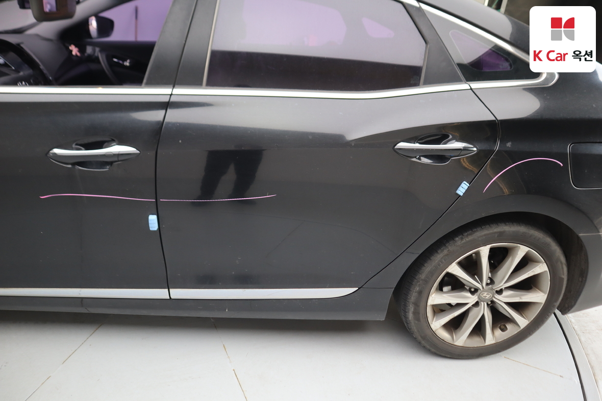Hyundai AZERA 2016 - Image 37