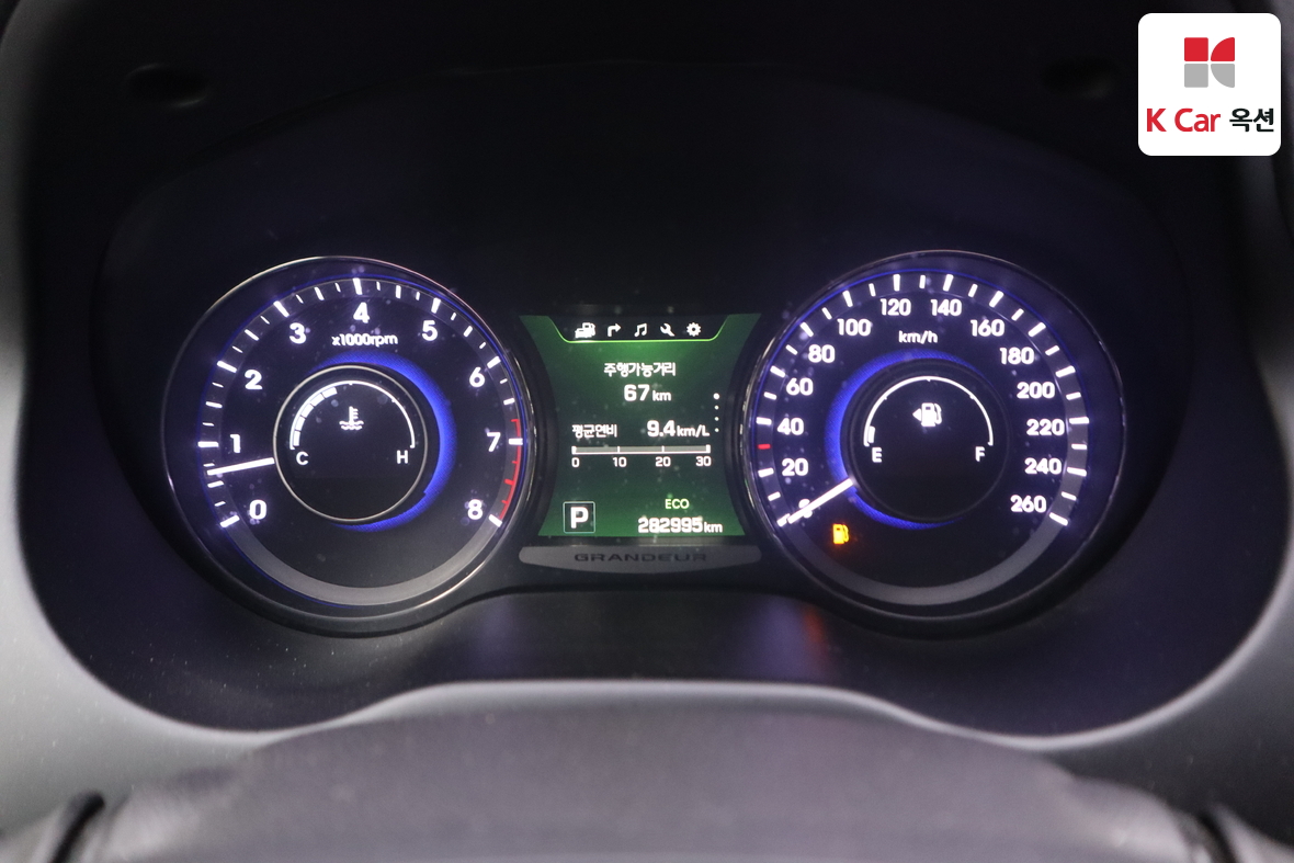 Hyundai AZERA 2016 - Image 5