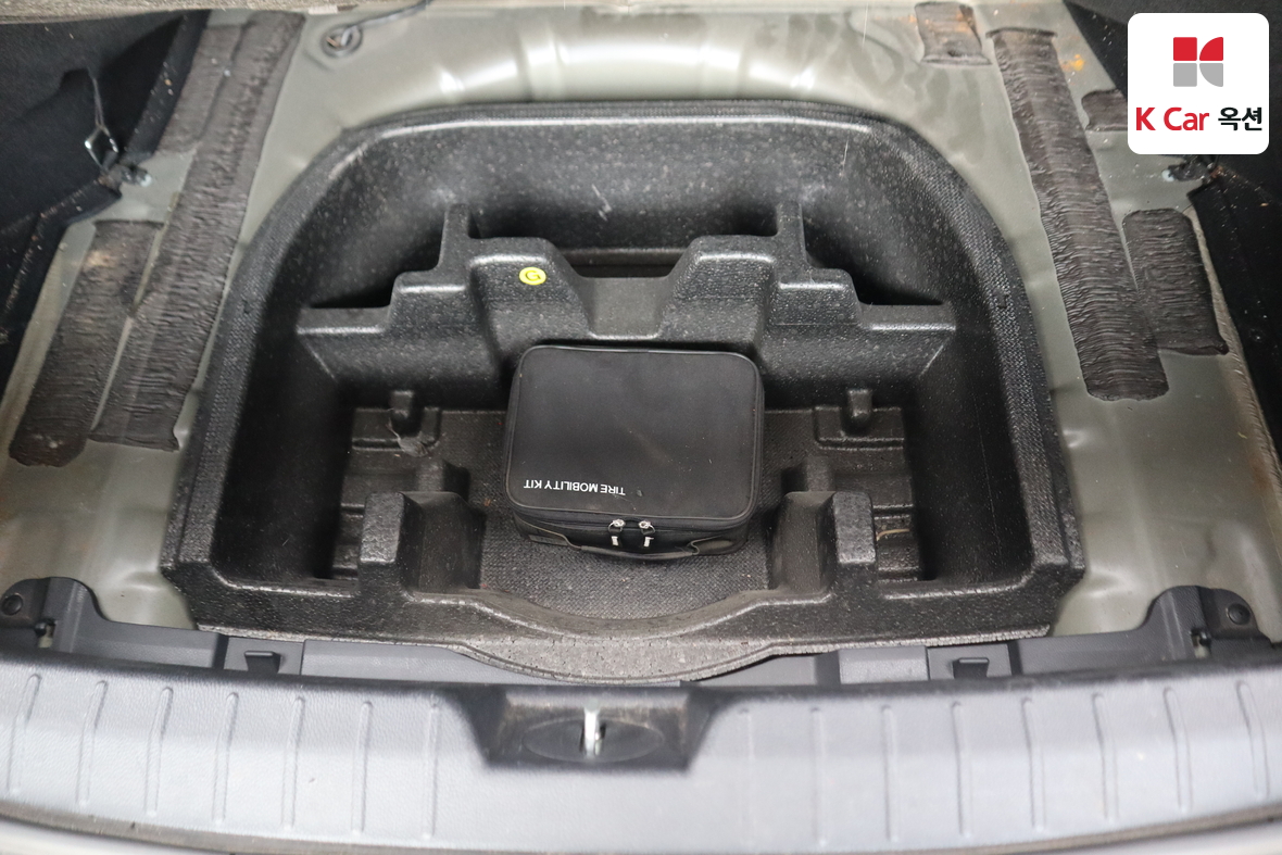 Hyundai AZERA 2016 - Image 44