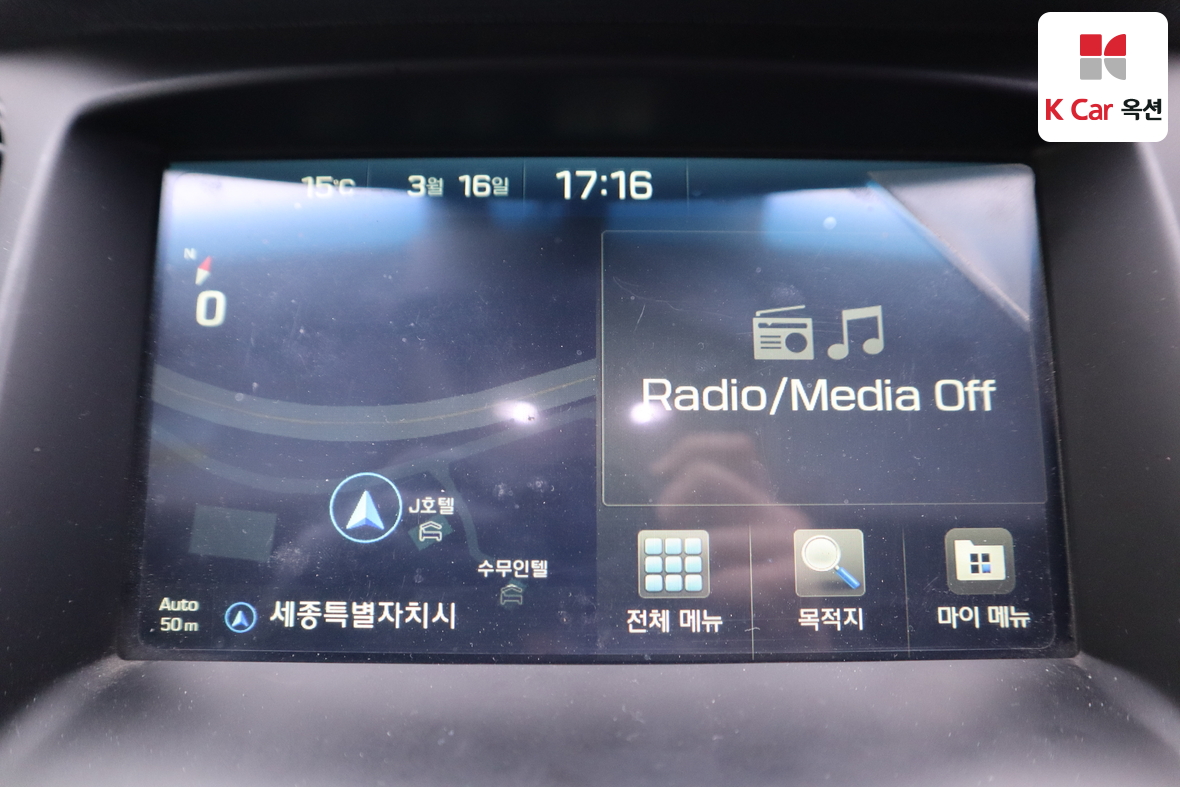 Hyundai AZERA 2016 - Image 13