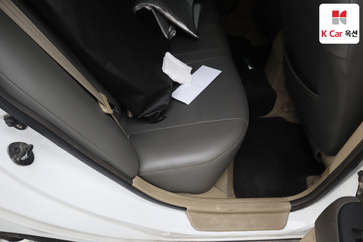 Hyundai Elantra 2007 - Image 27