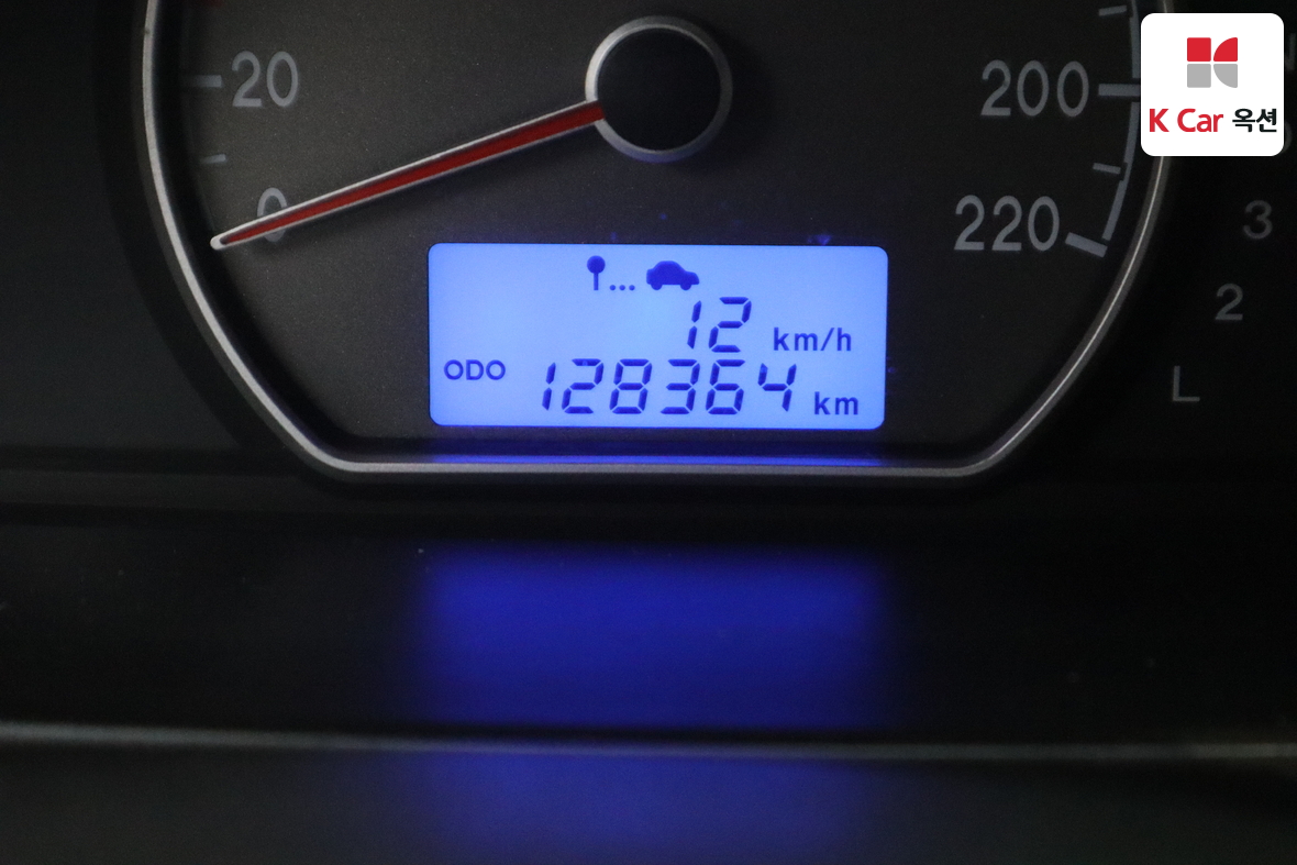 Hyundai Elantra 2007 - Image 4