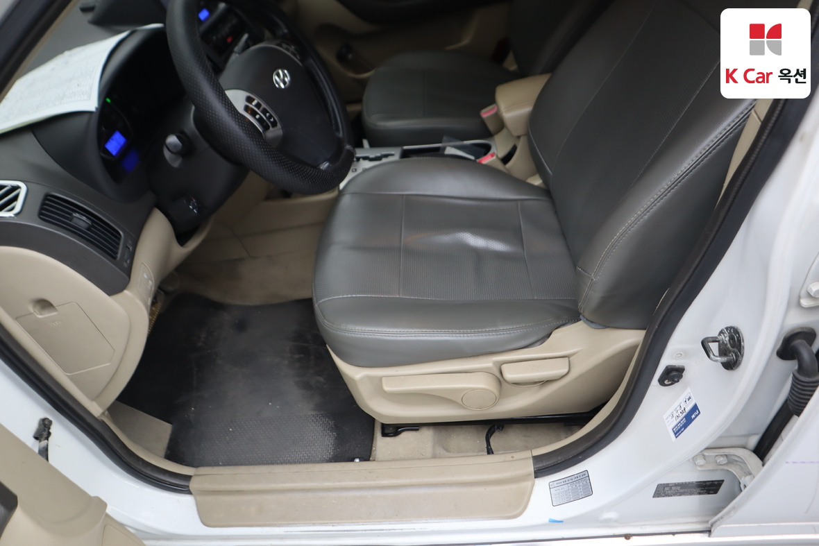 Hyundai Elantra 2007 - Image 20