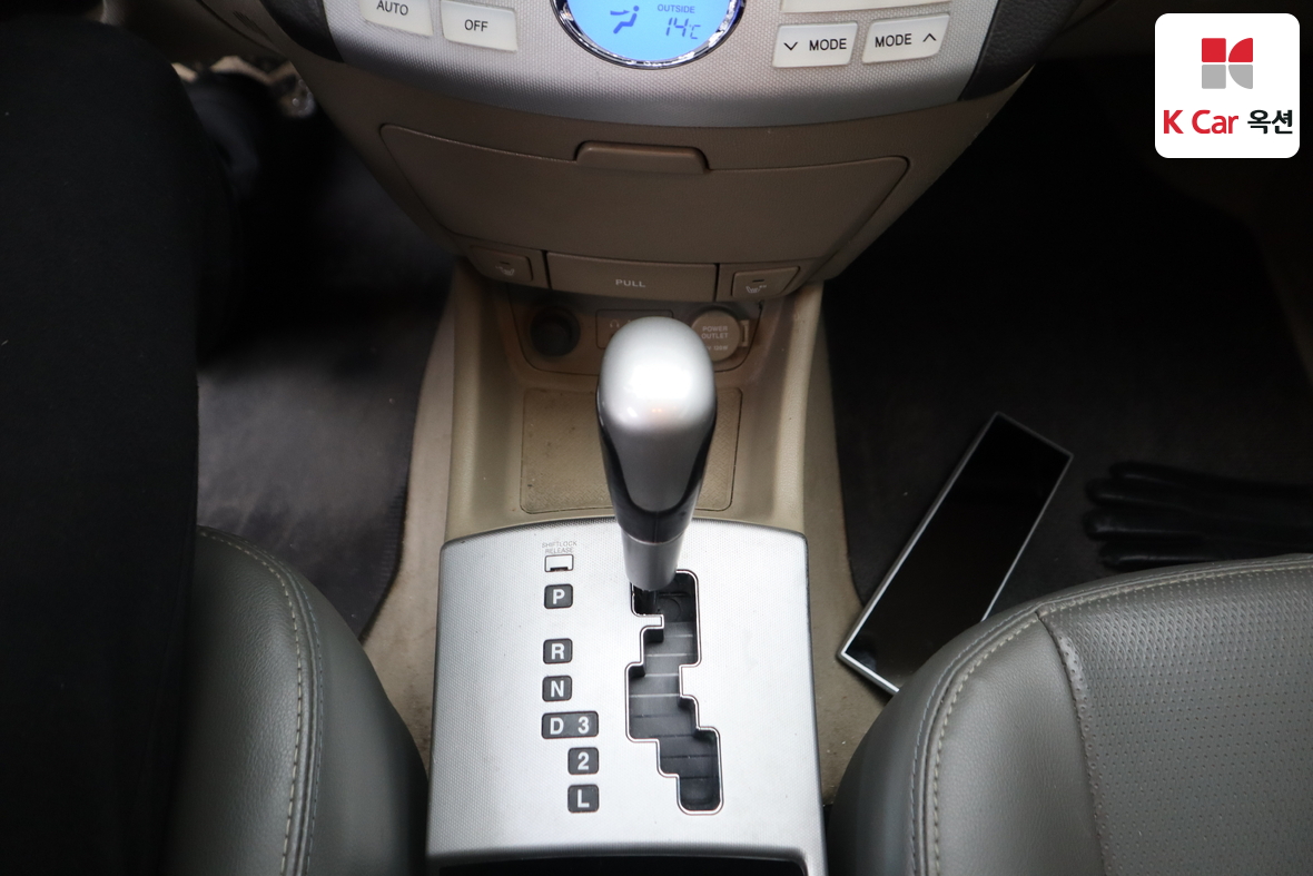 Hyundai Elantra 2007 - Image 17