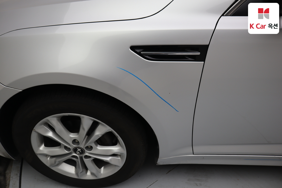 Kia K5 2012 - Image 32