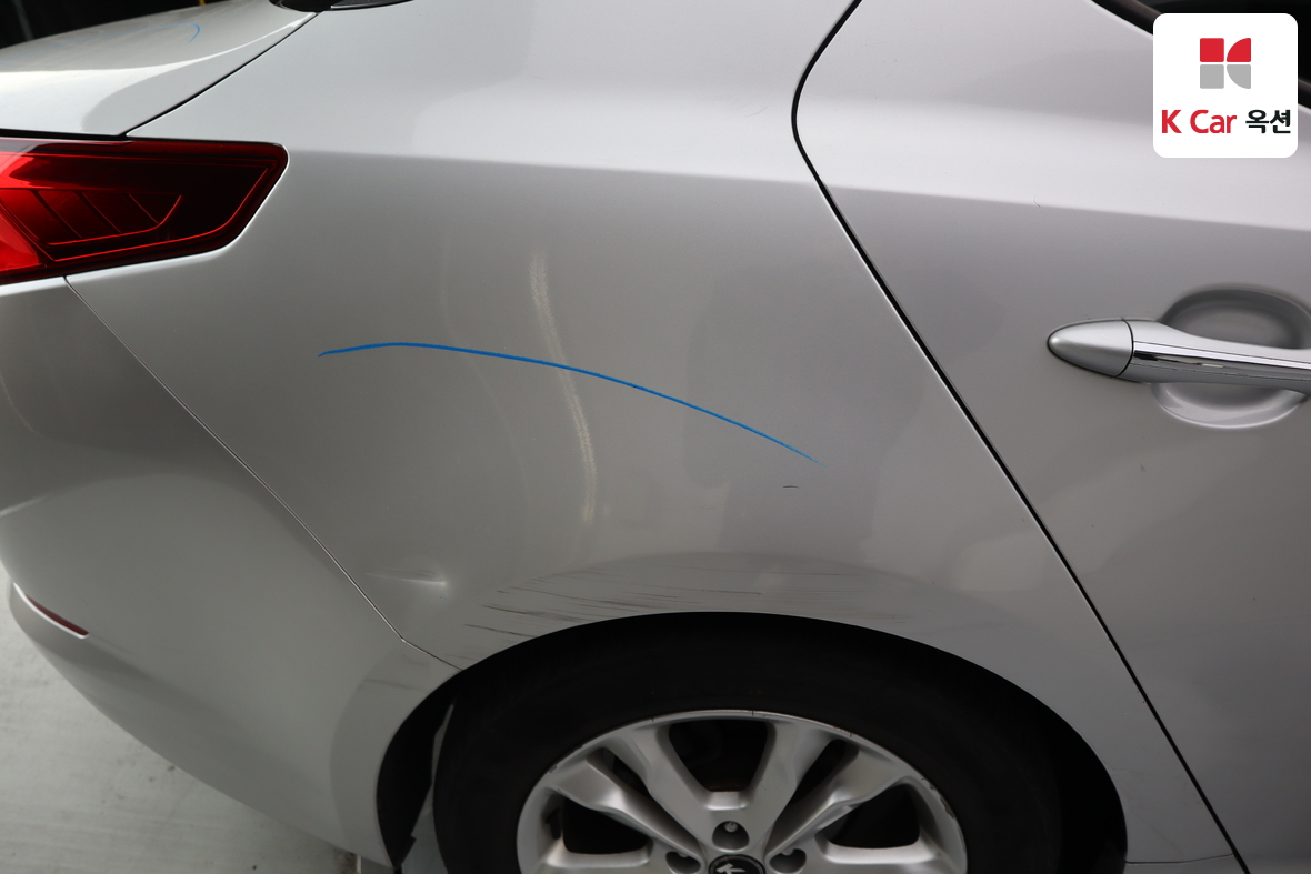 Kia K5 2012 - Image 39