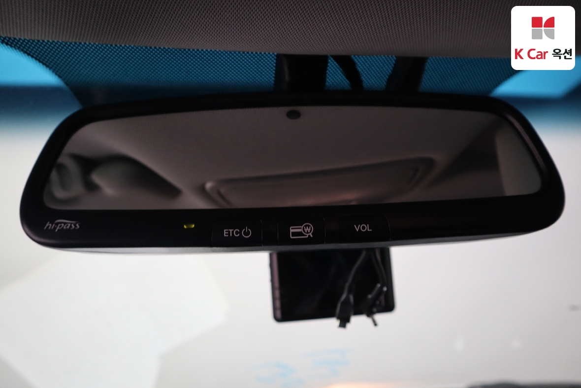 Kia K5 2012 - Image 12
