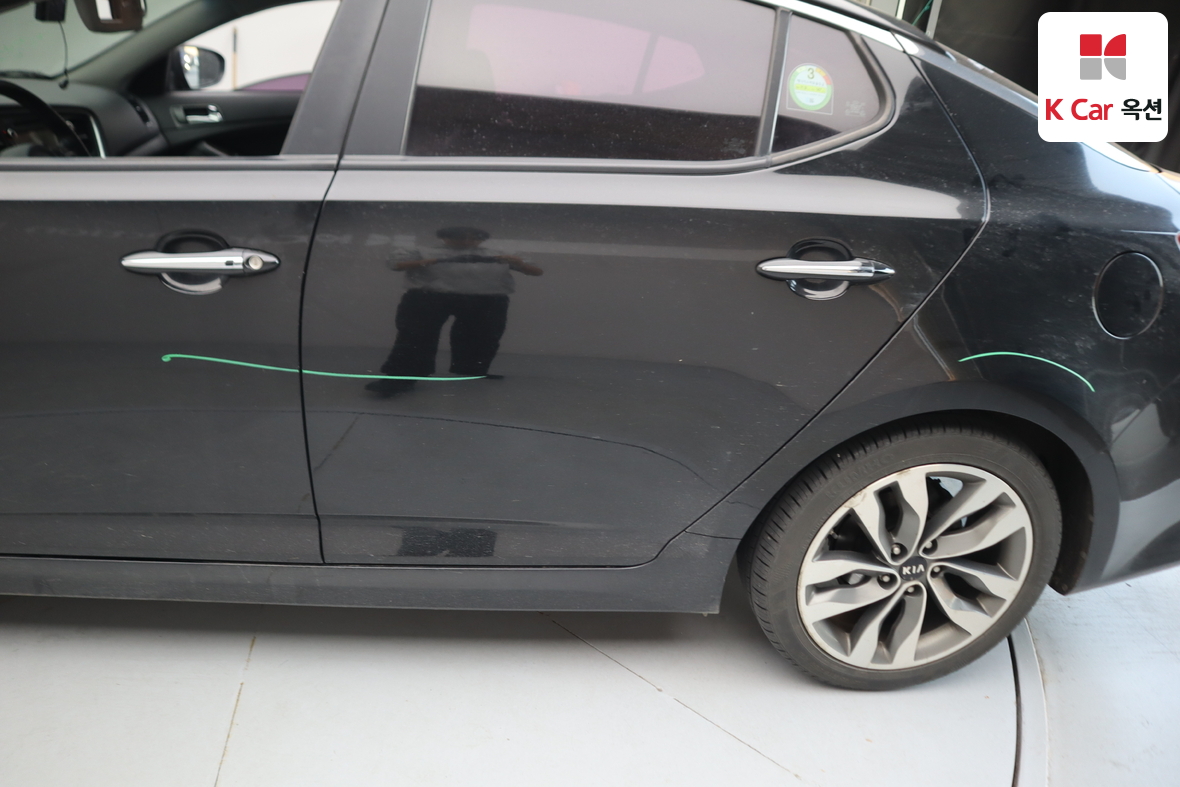 Kia K5 2015 - Image 38