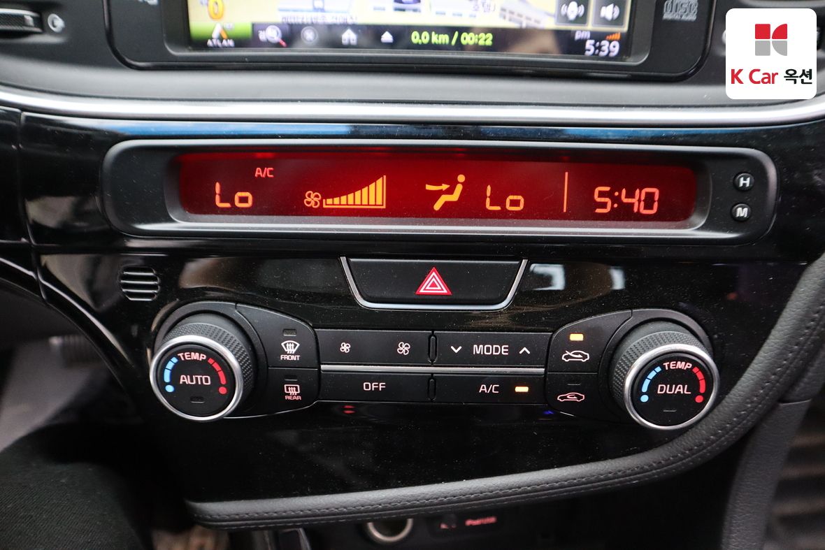 Kia K5 2015 - Image 14