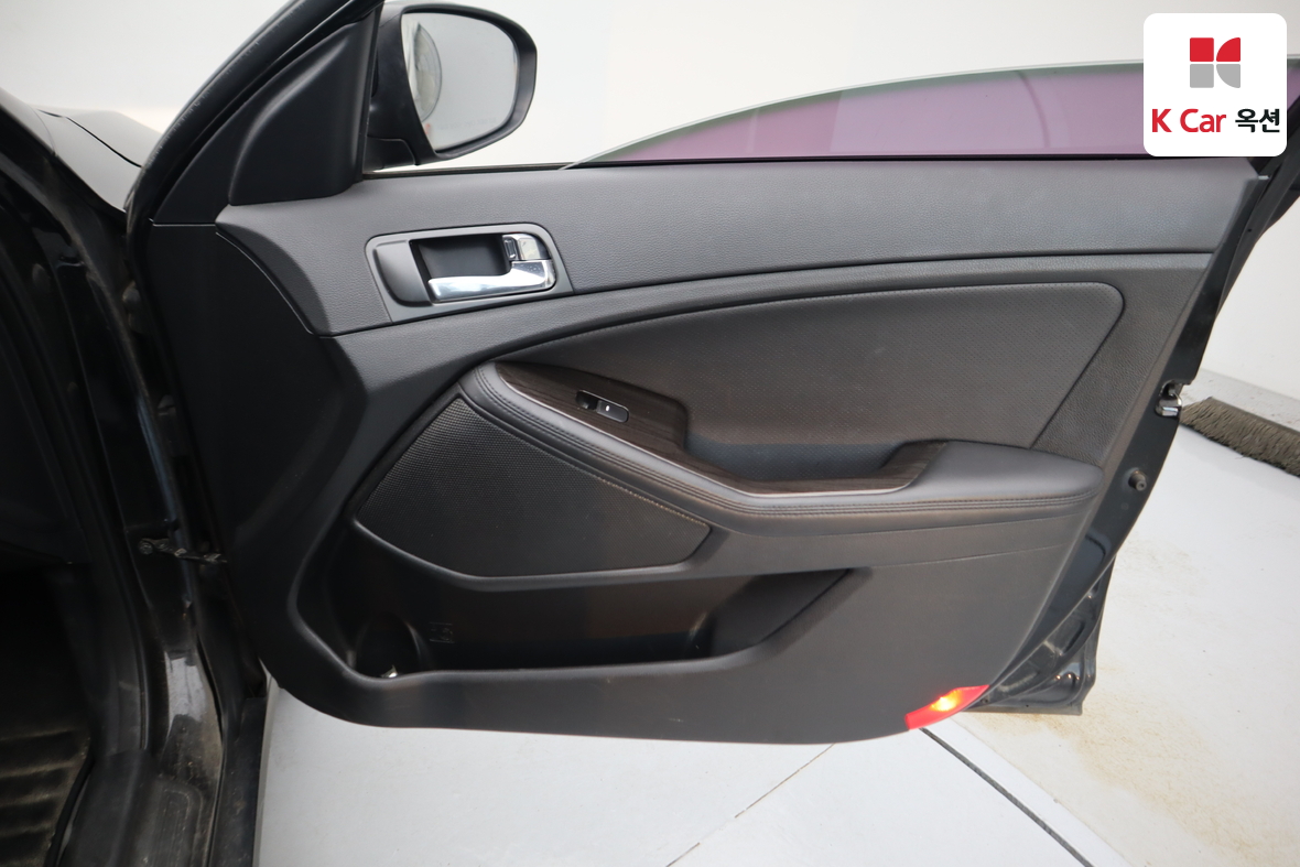 Kia K5 2015 - Image 26