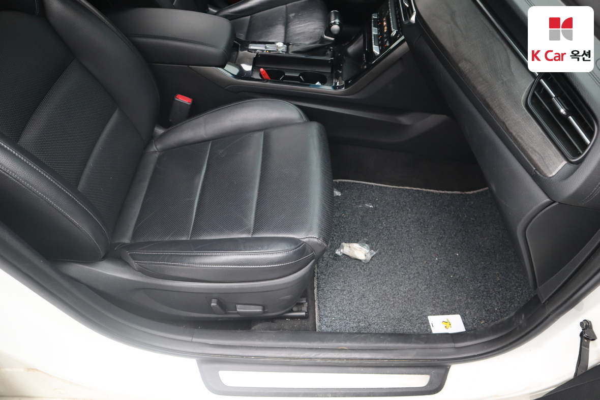 كيا K7 2020 - صورة 28