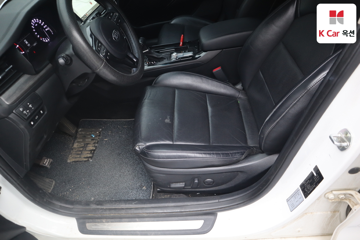 كيا K7 2020 - صورة 19