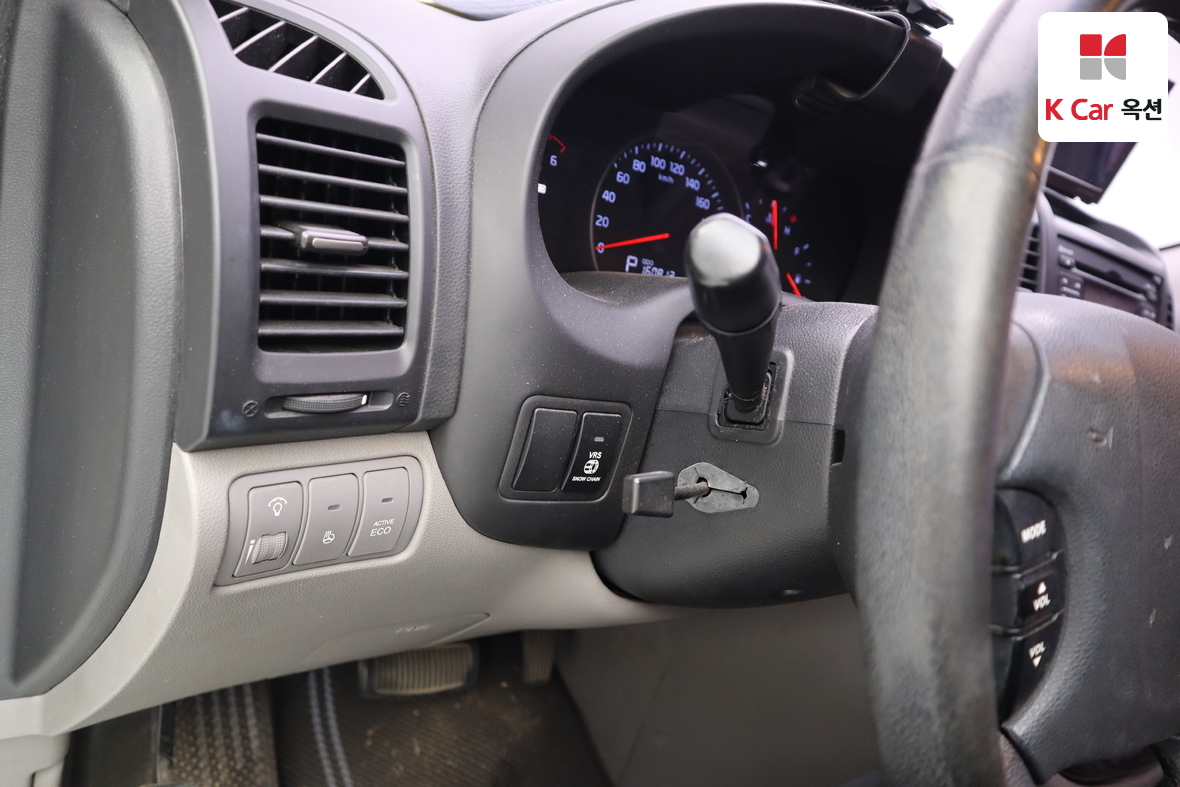 Kia Carnival 2013 - Image 9
