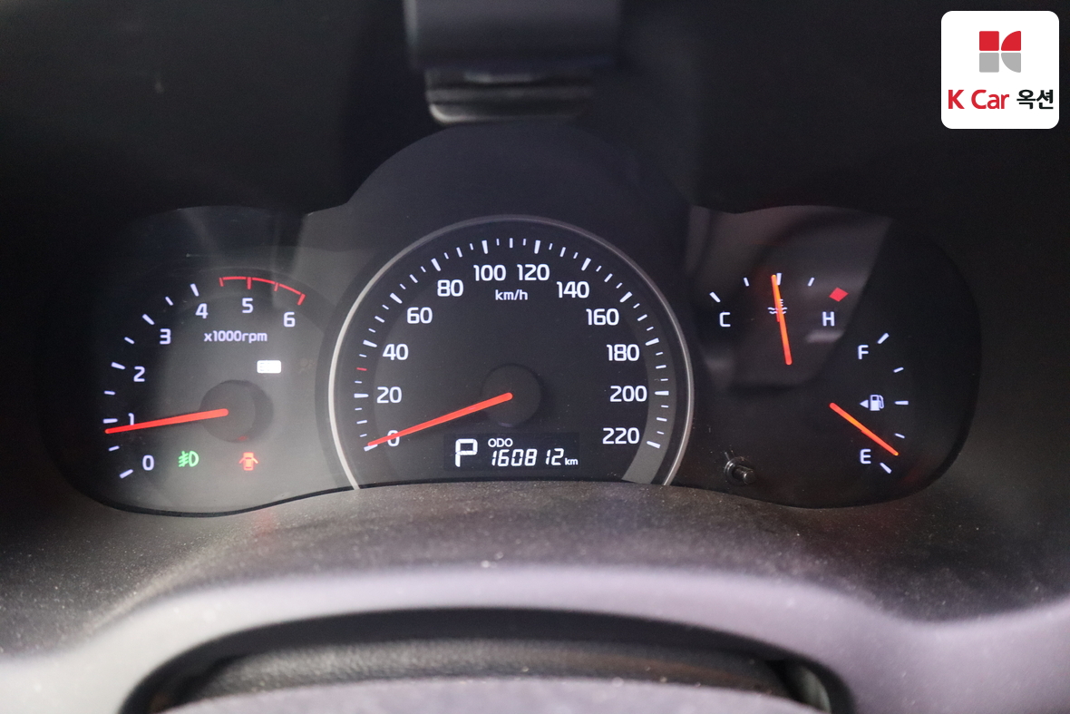 Kia Carnival 2013 - Image 5