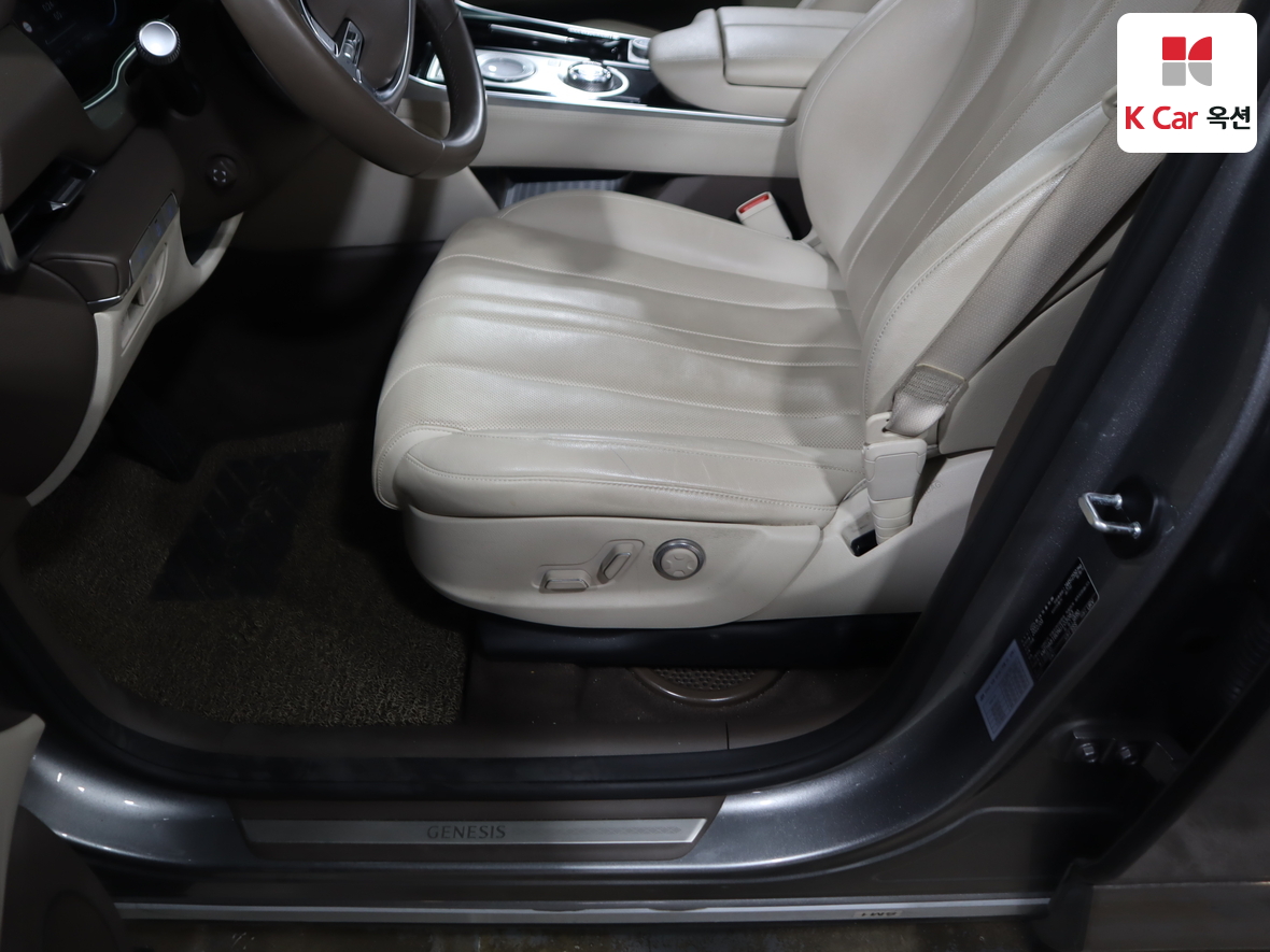 جينيسيس GV80 2022 - صورة 18