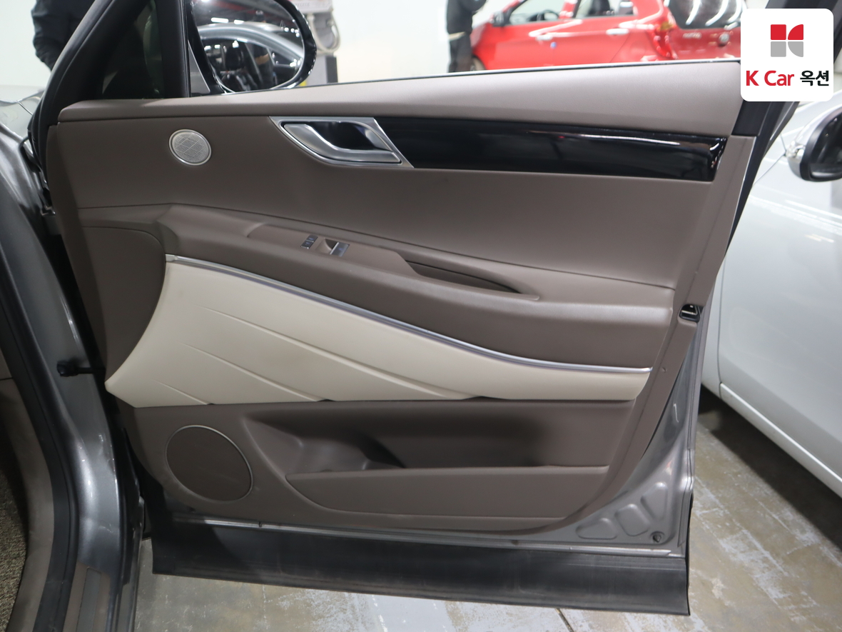 جينيسيس GV80 2022 - صورة 31