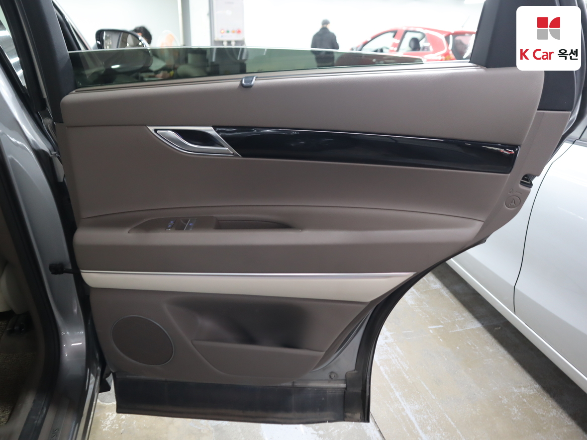 جينيسيس GV80 2022 - صورة 29