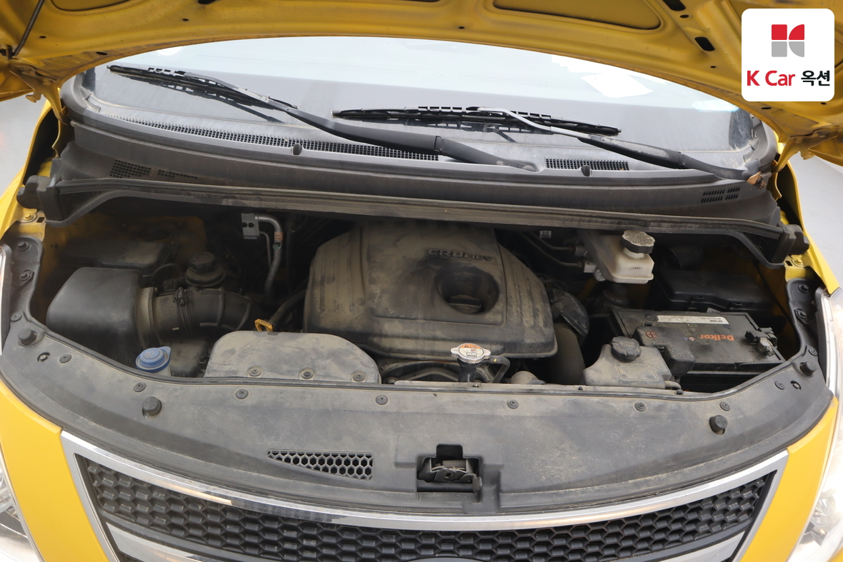 Hyundai Grand Starex 2015 - Image 33