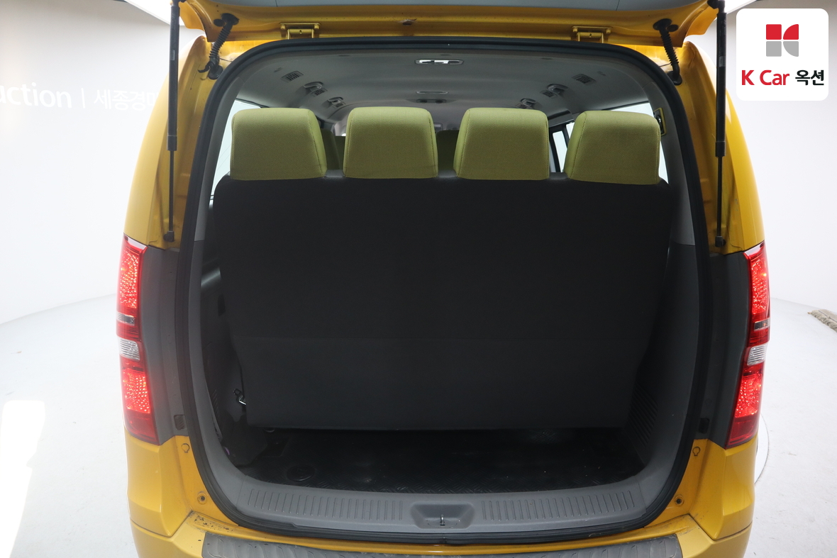 Hyundai Grand Starex 2015 - Image 24