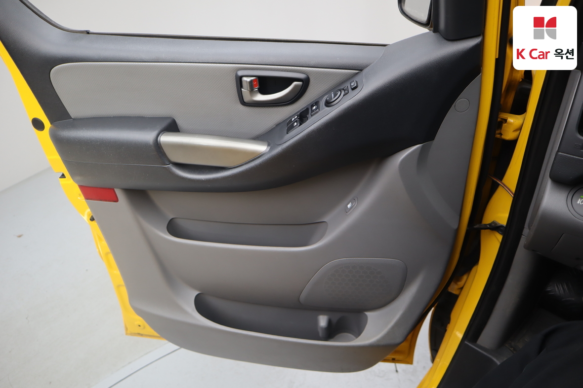 Hyundai Grand Starex 2015 - Image 8
