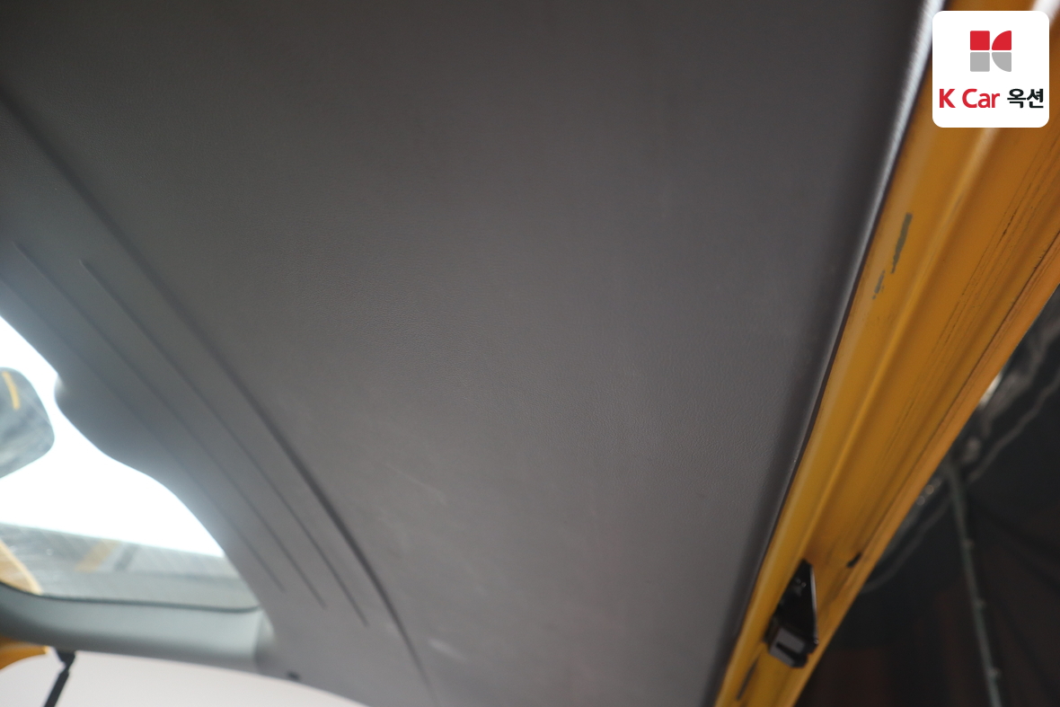 Hyundai Grand Starex 2015 - Image 25