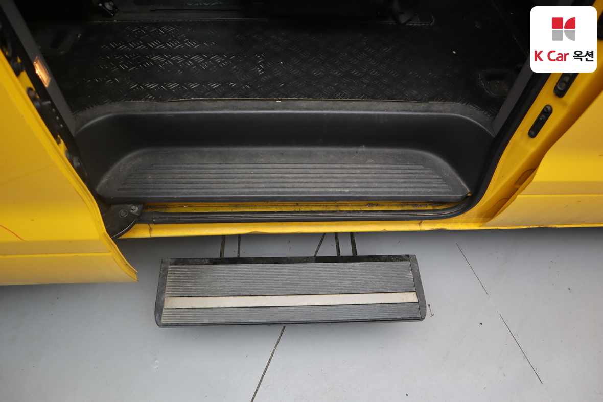 Hyundai Grand Starex 2015 - Image 27