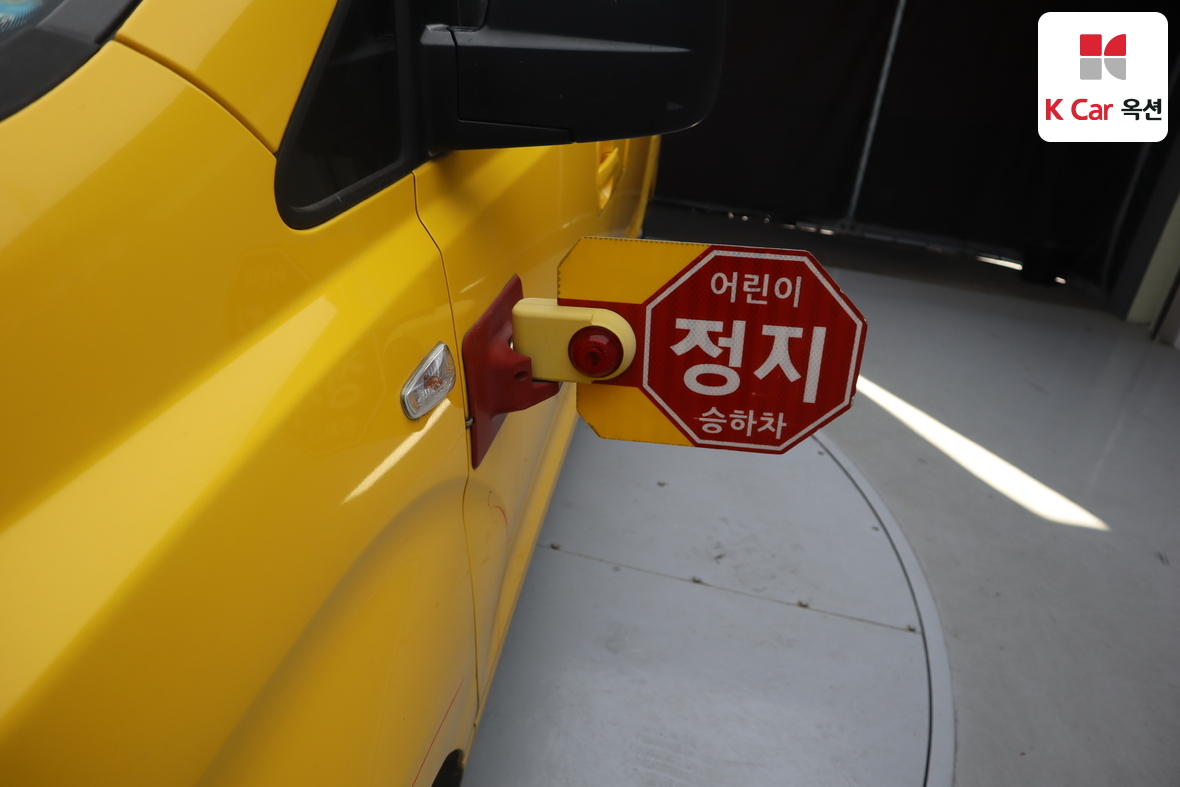 Hyundai Grand Starex 2015 - Image 28