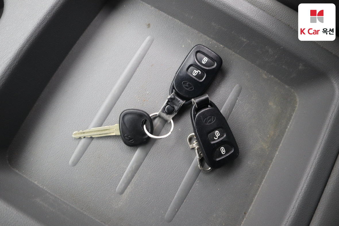 Hyundai Grand Starex 2015 - Image 17