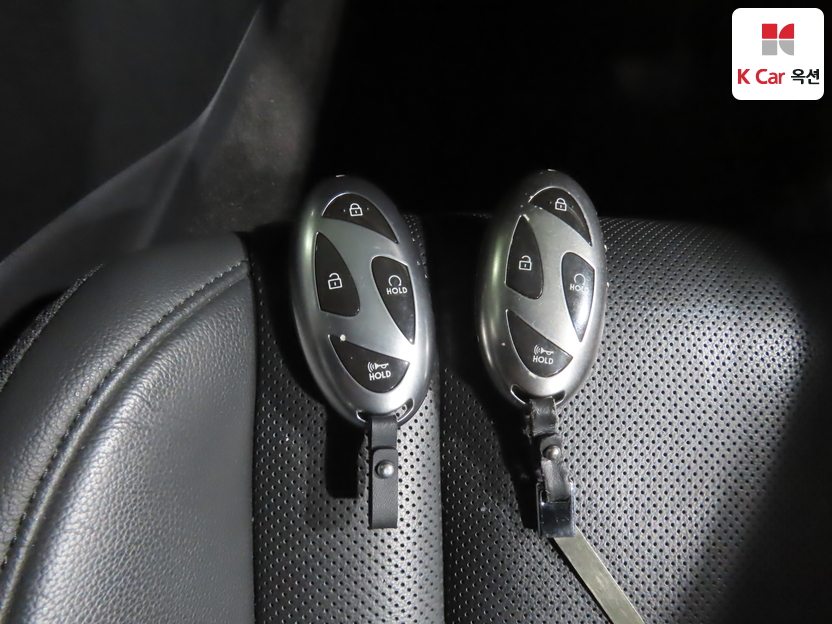 هيونداي - أزيرا - Image 17