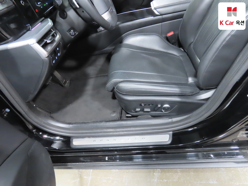 هيونداي - أزيرا - Image 18