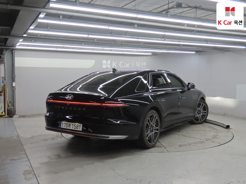 هيونداي - أزيرا - Image 2