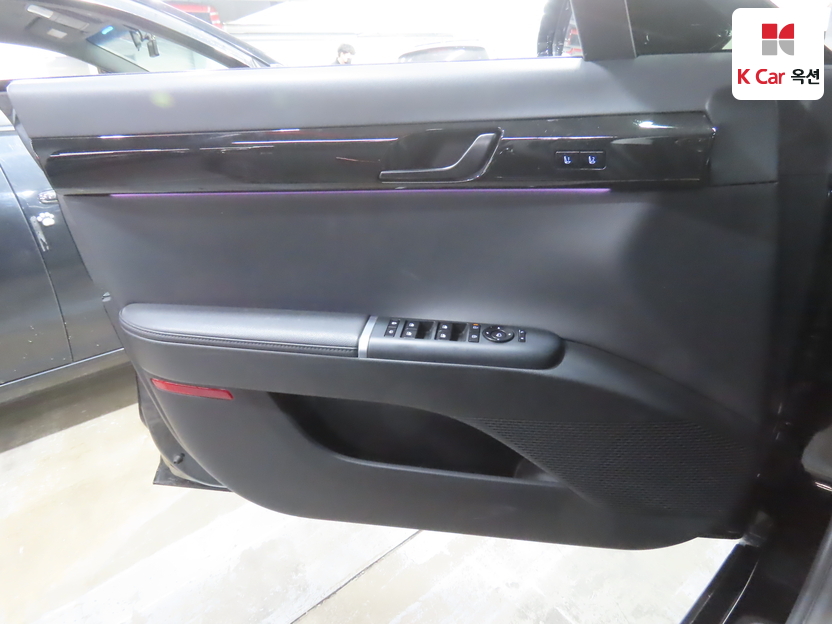 هيونداي - أزيرا - Image 8